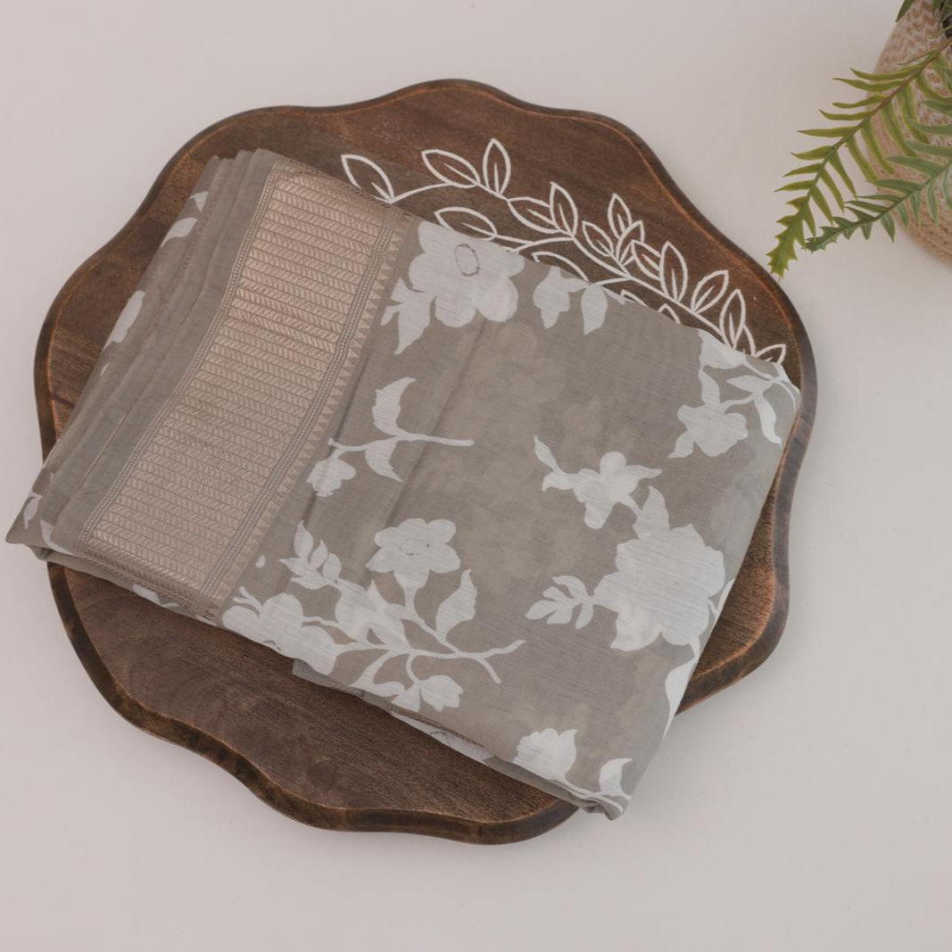 Gracious grey Saree